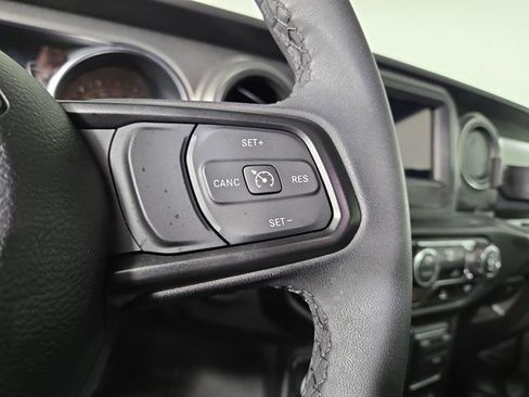 Used 2023 Jeep Wrangler Sport S image 23