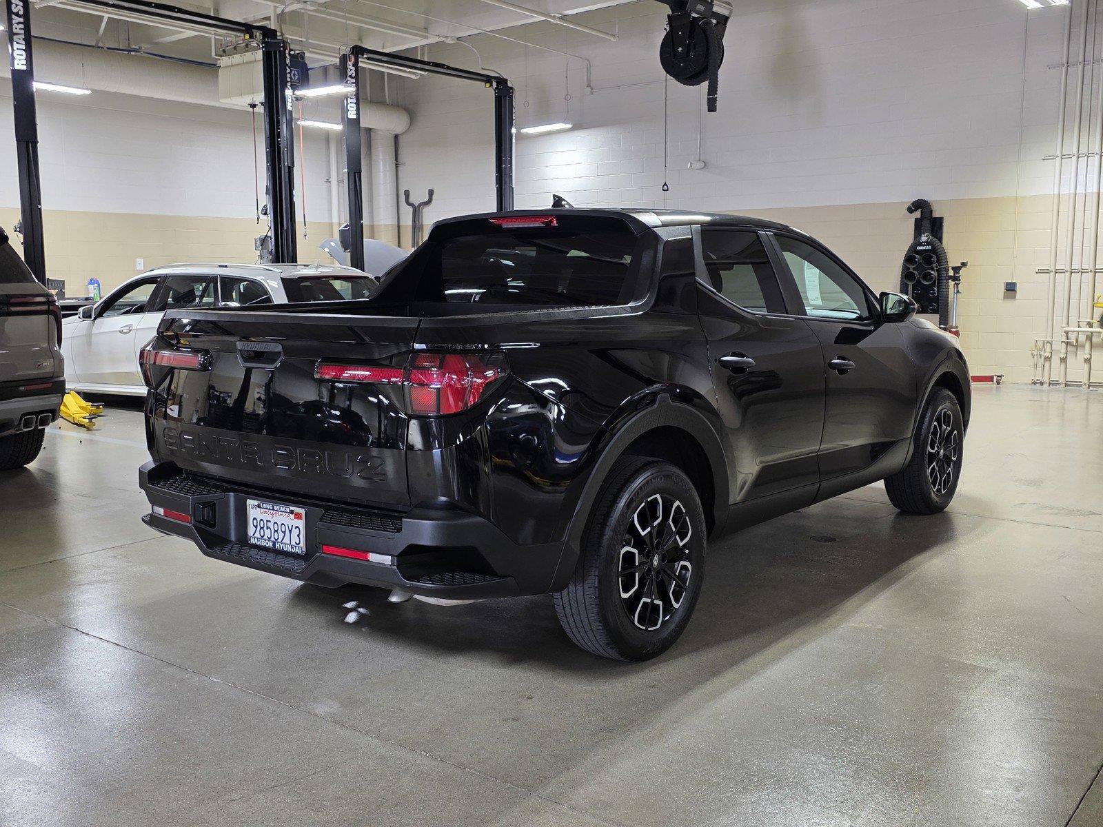 Used 2024 Hyundai Santa Cruz SEL FWD image 7