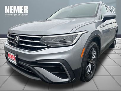 Certified 2023 Volkswagen Tiguan SE w/ Panoramic Sunroof Package