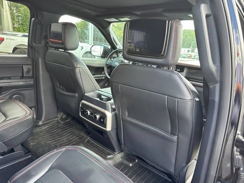 Used 2024 Ford Expedition Max Limited AWD/4WD image 9