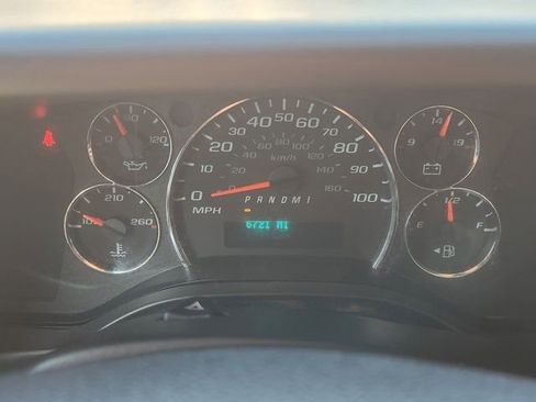 Used 2025 Chevrolet Express 3500 w/ Power Convenience Package image 7