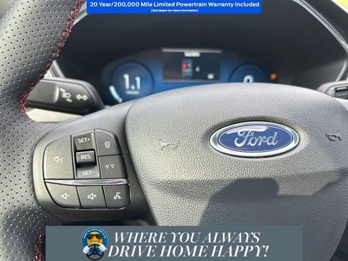 New 2026 Ford Escape ST-Line Select w/ Tech Pack #2 AWD/4WD image 14