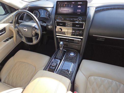 Used 2022 Nissan Armada Platinum w/ Captain's Chairs Package RWD image 28