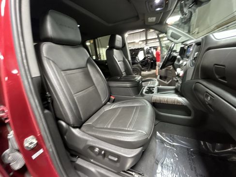 Certified 2019 GMC Sierra 1500 Denali w/ Denali Ultimate Package AWD/4WD image 29
