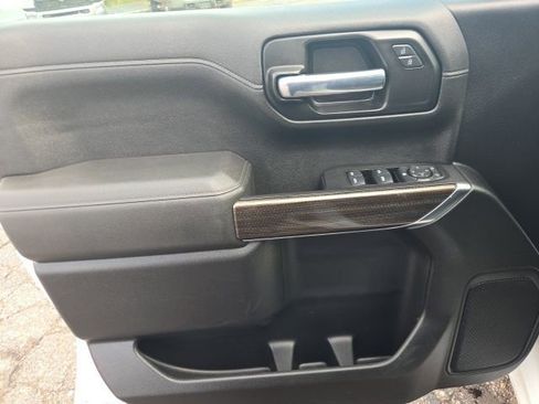 Used 2021 Chevrolet Silverado 1500 LT image 53