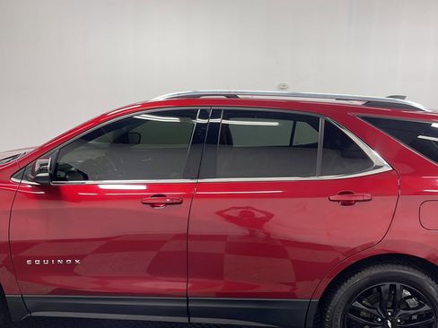 Used 2020 Chevrolet Equinox LT w/ Sport Edition AWD/4WD image 14