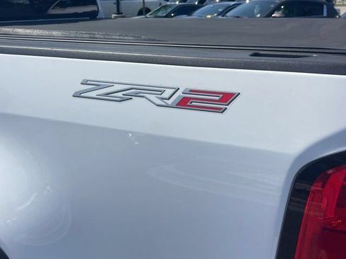 Used 2019 Chevrolet Colorado ZR2 AWD/4WD image 6