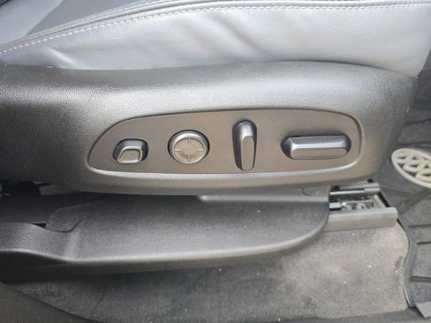 Used 2020 Buick Enclave Premium w/ Sun and Sites Package image 49