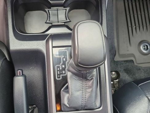 Used 2021 Toyota Tacoma TRD Sport w/ TRD Premium Sport Package AWD/4WD image 20