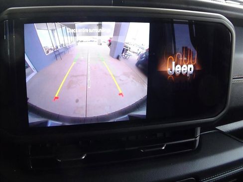 Certified 2024 Jeep Wrangler Sahara w/ Safety Group image 34