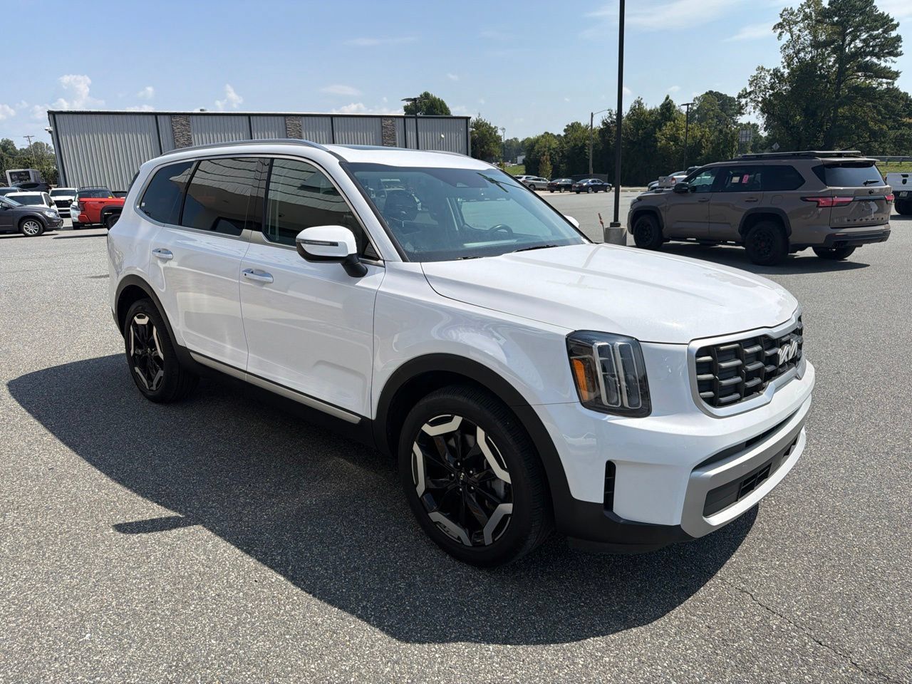 Used 2024 Kia Telluride S w/ S Sunroof Package AWD/4WD image 11