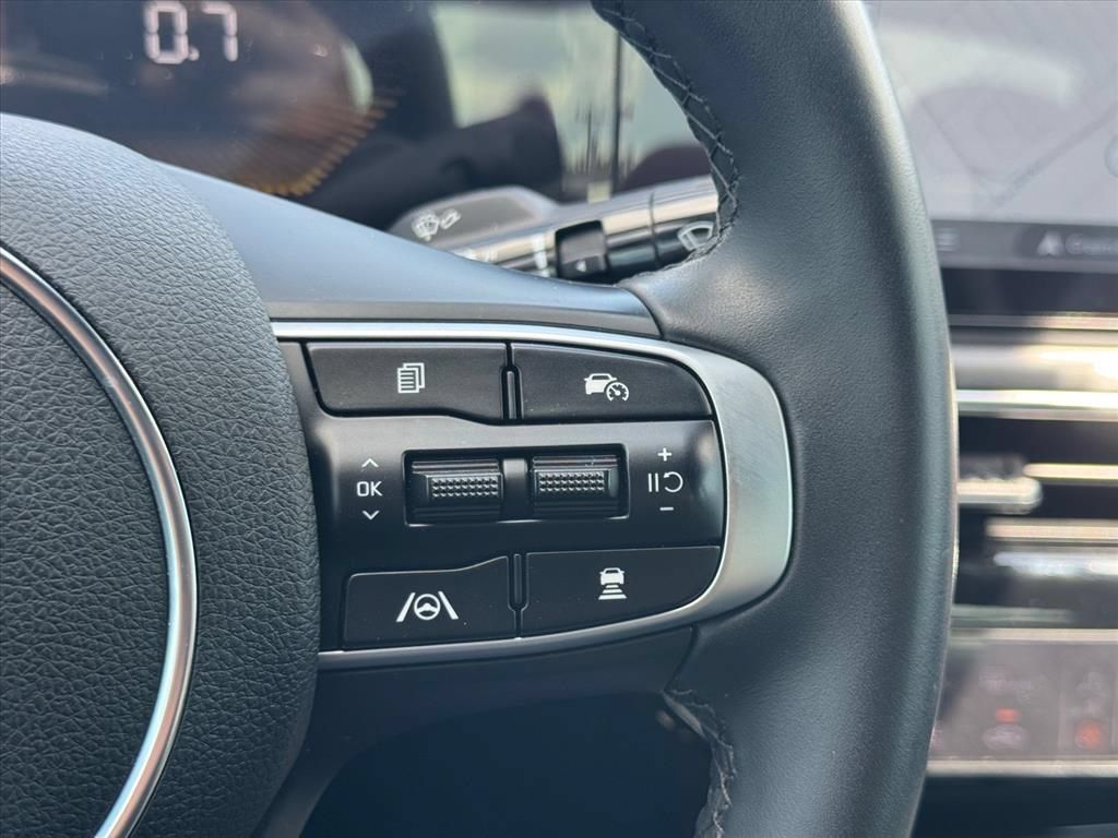 Certified 2025 Kia K5 GT-Line FWD image 18