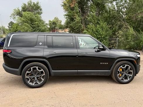 Used 2022 Rivian R1S Launch Edition AWD/4WD image 6
