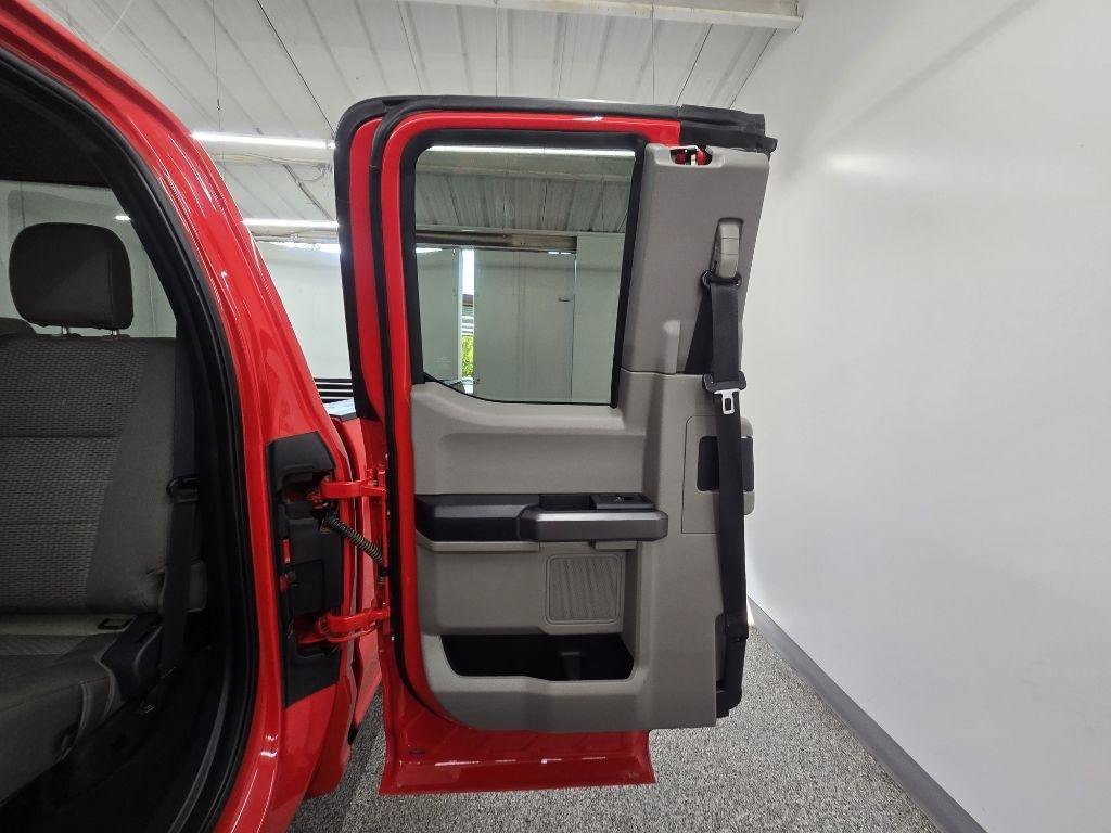 Used 2022 Ford F250 XLT w/ XLT Value Package AWD/4WD image 22