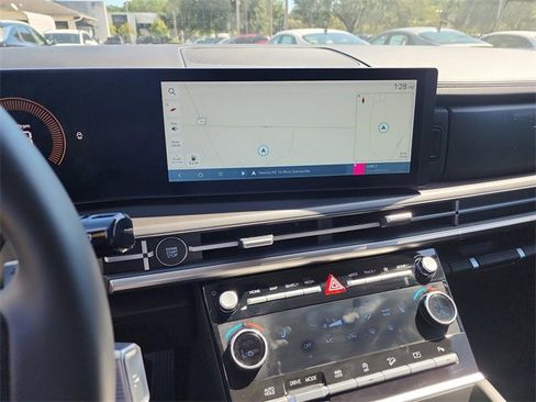 New 2024 Hyundai Santa Fe XRT image 19