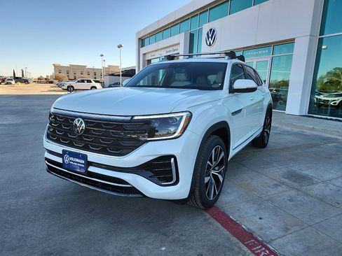 New 2026 Volkswagen Atlas Cross Sport SEL Premium R-Line image 3