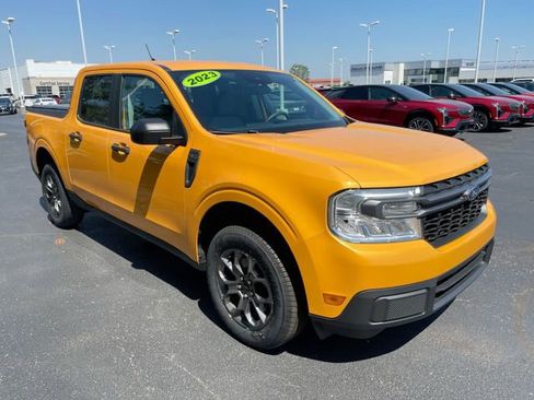 Used 2023 Ford Maverick XLT w/ Equipment Group 300A Standard AWD/4WD image 7