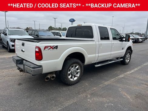 Used 2014 Ford F250 Lariat w/ Lariat Interior Package image 5