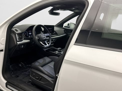 Used 2025 Audi Q5 2.0T Premium AWD/4WD image 10