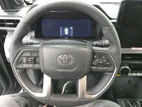 New 2026 Toyota 4Runner Trailhunter image 32