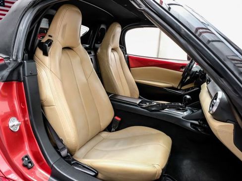 Used 2016 MAZDA MX-5 Miata Grand Touring image 27