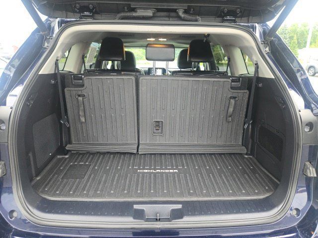 Used 2020 Toyota Highlander Limited AWD/4WD image 28