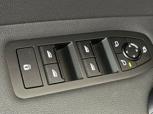 Used 2024 BMW iX xDrive50 w/ Sport Package image 13