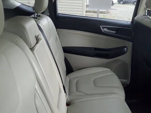 Used 2018 Ford Edge Titanium w/ Ford Safe & Smart Package image 8