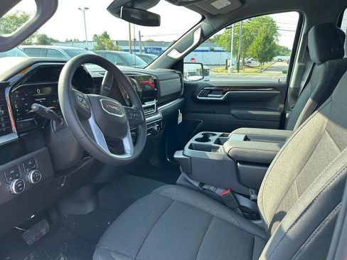 New 2026 GMC Sierra 1500 Elevation image 6