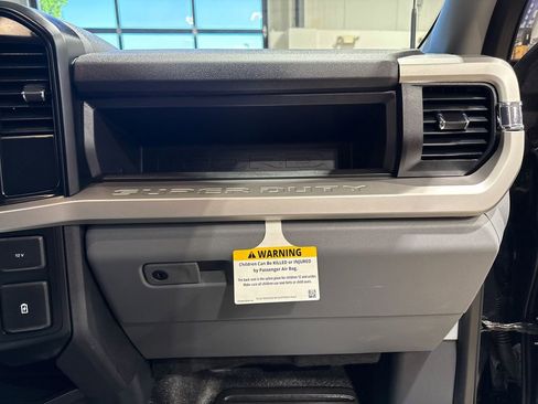 Used 2024 Ford F250 XL w/ XL Chrome Package RWD image 74