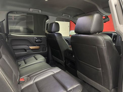Used 2018 Chevrolet Silverado 1500 LTZ w/ Sport Package AWD/4WD image 28