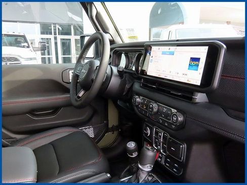 New 2026 Jeep Wrangler Unlimited Rubicon image 8