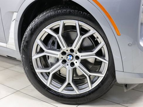 Used 2023 BMW X7 xDrive40i w/ Executive Package image 15