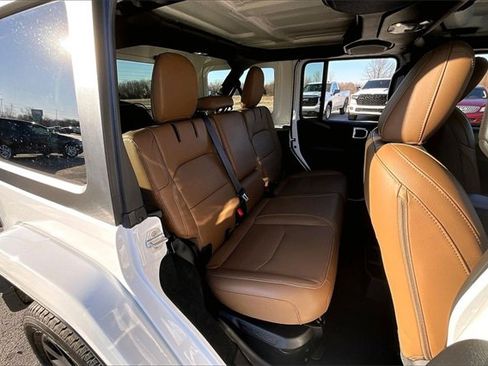 Used 2023 Jeep Wrangler Unlimited Sahara w/ Cold Weather Group image 25