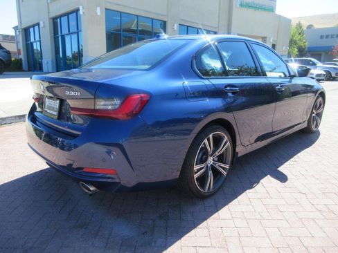 Used 2023 BMW 330i Sedan w/ Driving Assistance Package RWD image 2