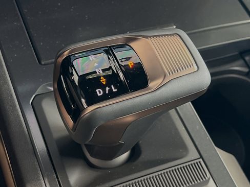 New 2025 GMC Hummer EV 3X image 22