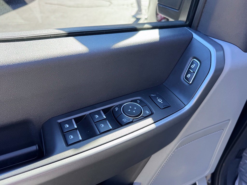 Used 2024 Ford F250 XLT w/ FX4 Off-Road Package AWD/4WD image 20