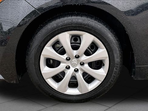 Used 2024 Toyota Corolla LE FWD image 11