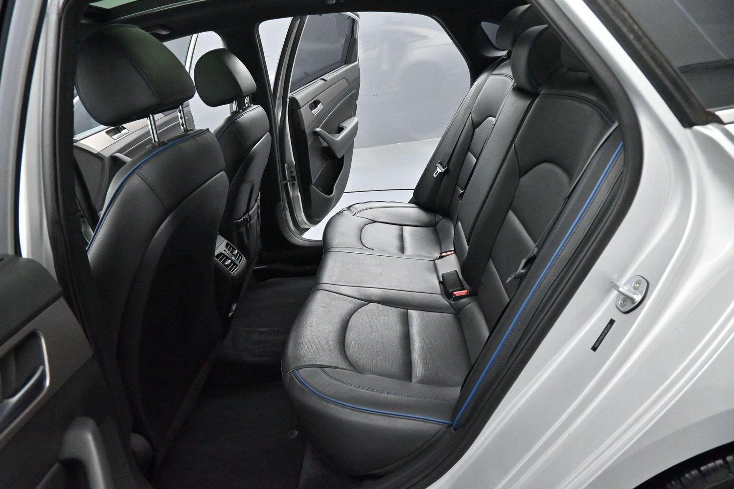 Used 2019 Hyundai Sonata Limited FWD image 30