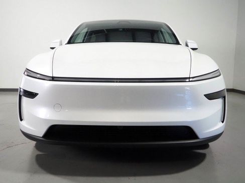 Used 2026 Tesla Model Y Long Range RWD image 54