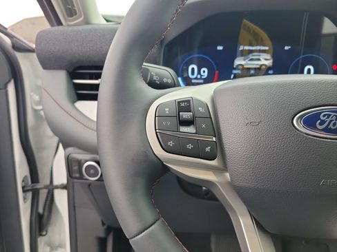 New 2026 Ford Explorer Active w/ Active Comfort Package AWD/4WD image 24