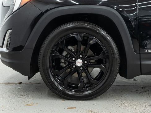 Used 2020 GMC Terrain SLT w/ Preferred Package image 34