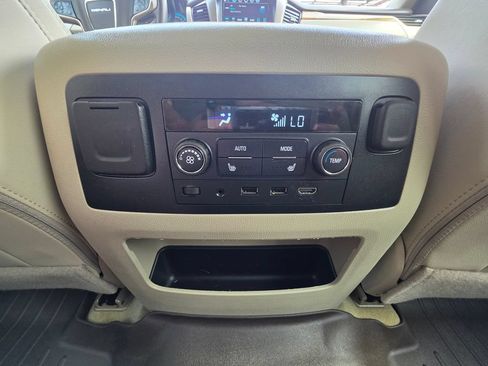 Used 2017 GMC Yukon XL Denali w/ Open Road Package AWD/4WD image 11