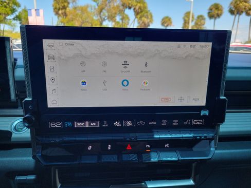 Used 2024 GMC Hummer EV 3X image 23