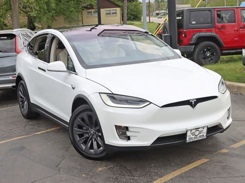 Used 2018 Tesla Model X 100D AWD/4WD image 7