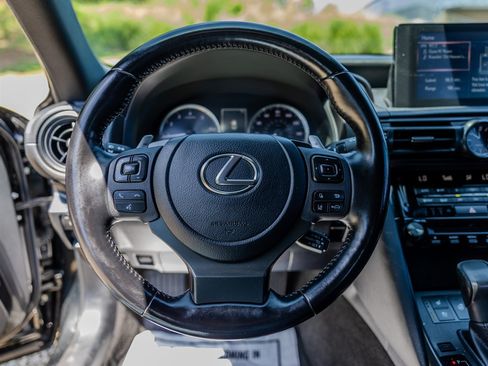 Used 2023 Lexus IS 300 w/ Comfort Package RWD image 15