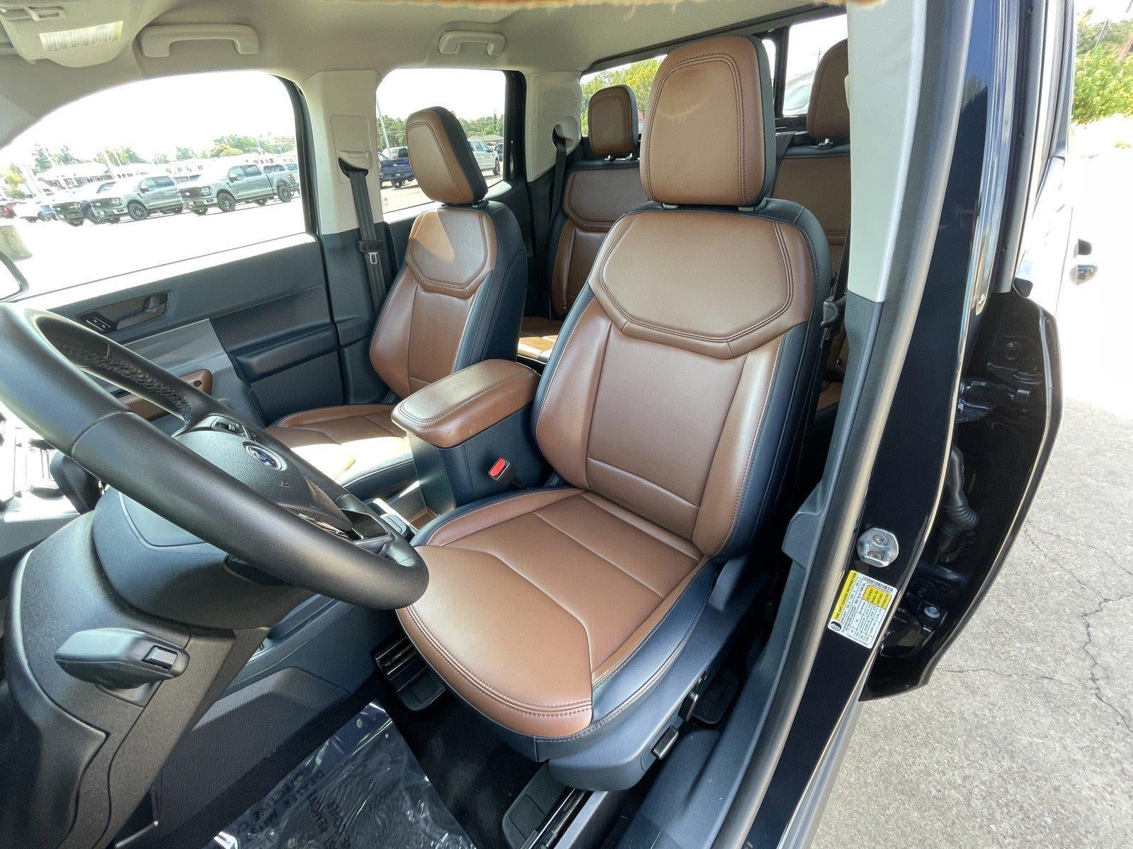 Used 2023 Ford Maverick Lariat w/ Lariat Luxury Package FWD image 13
