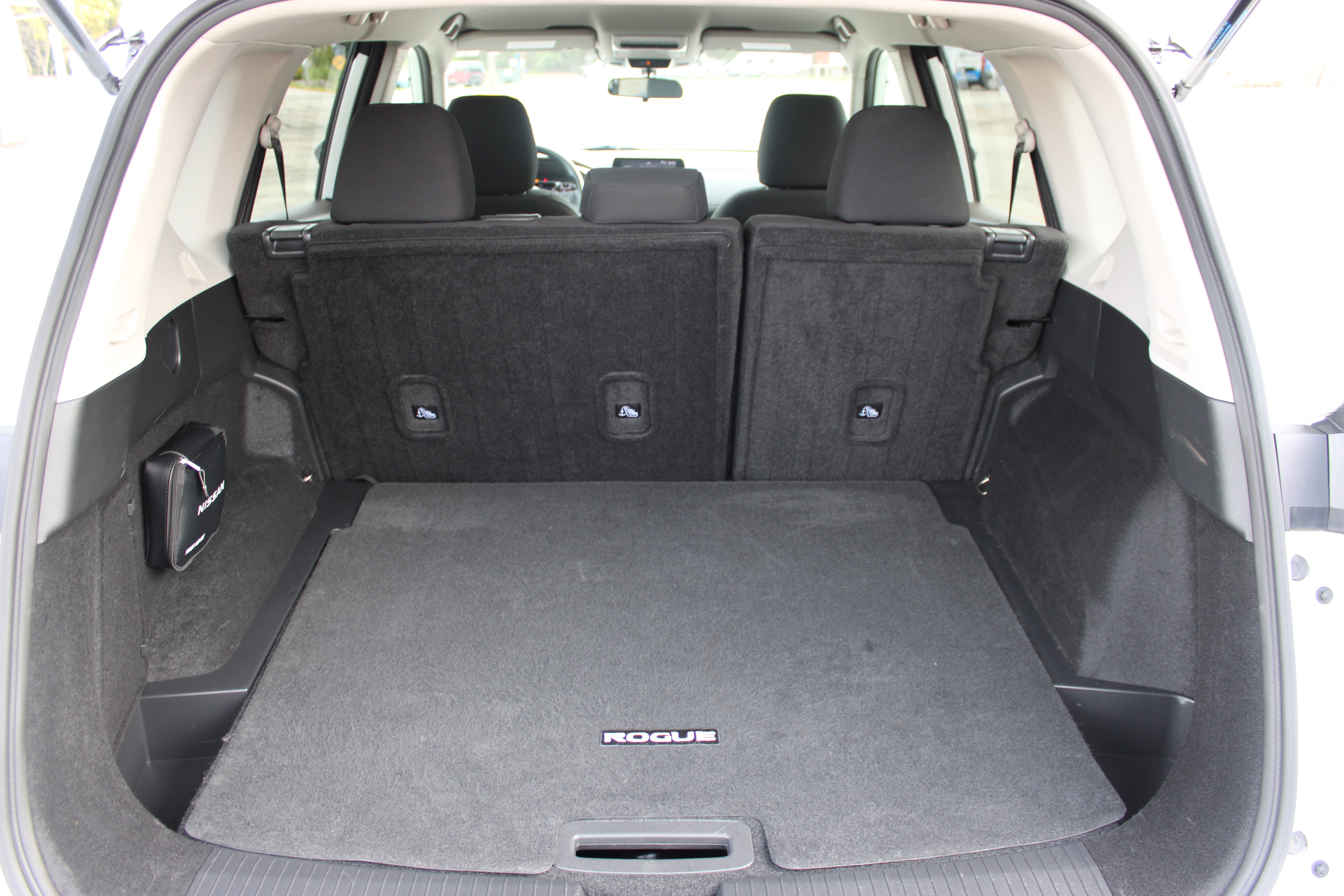 Certified 2023 Nissan Rogue S AWD/4WD image 5