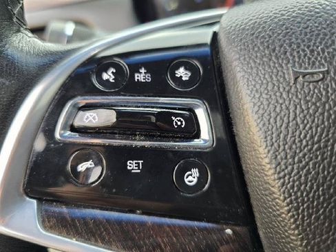 Used 2014 Cadillac XTS Premium FWD image 38