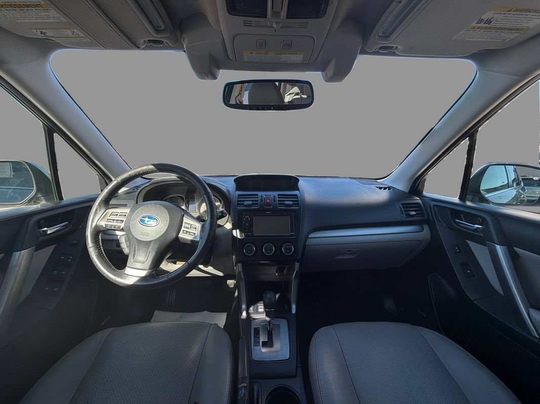 Used 2015 Subaru Forester 2.5i Limited AWD/4WD image 9